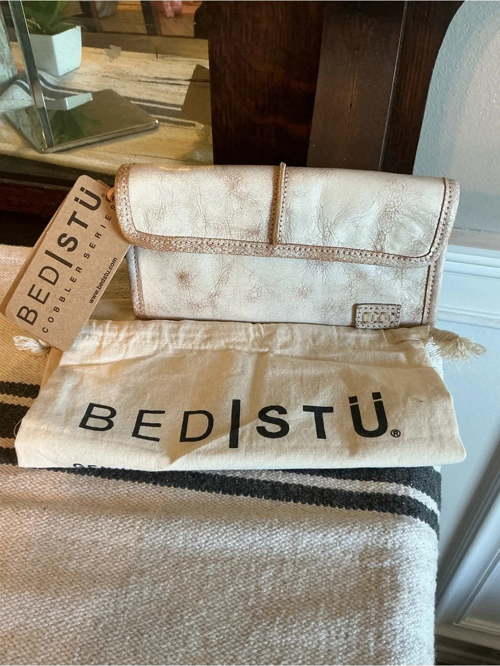 Bed Stu nwt bed